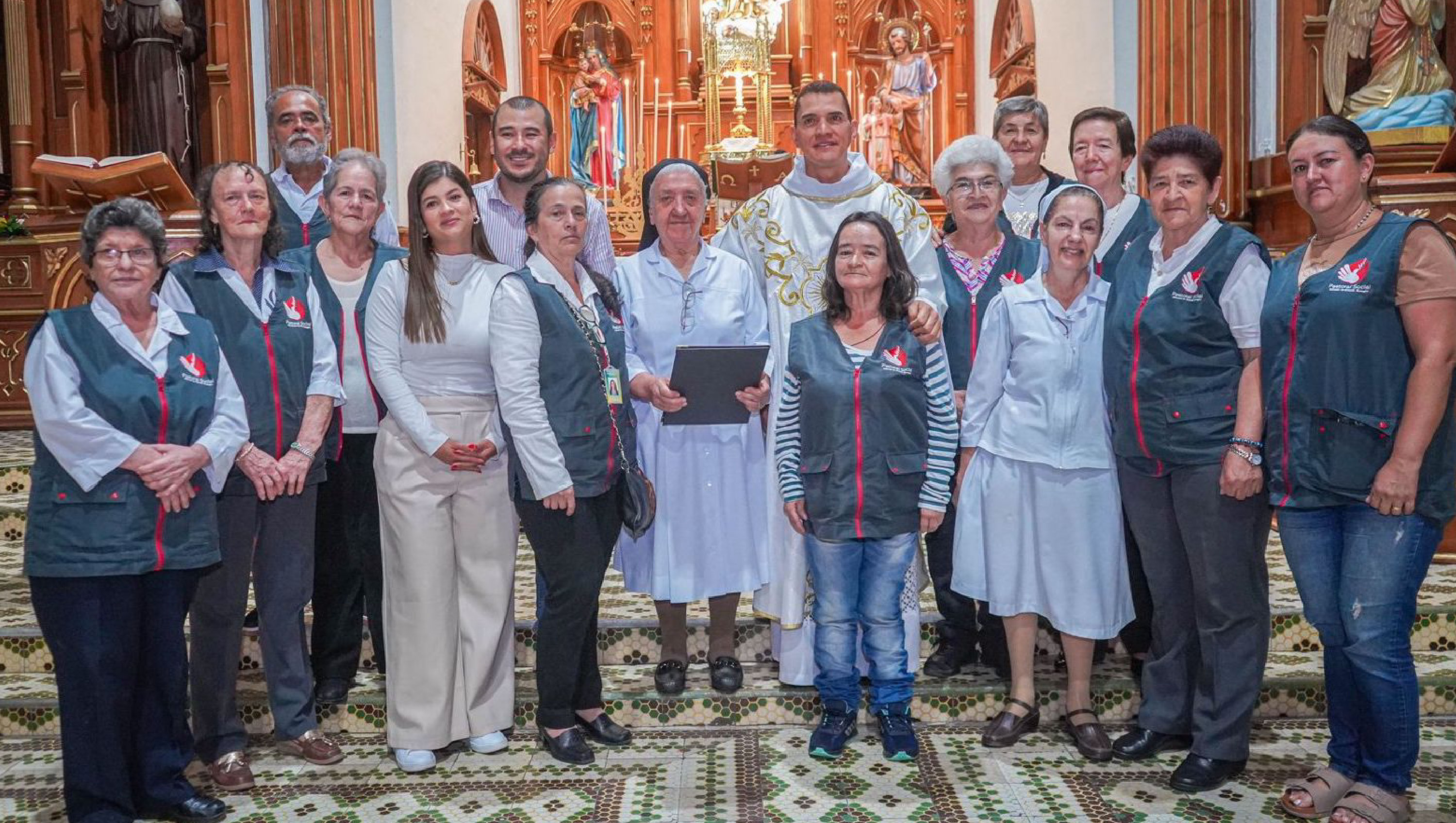 Reconocimiento a la Casa Pan y Vida de Guatapé en el Día Municipal de la Solidaridad